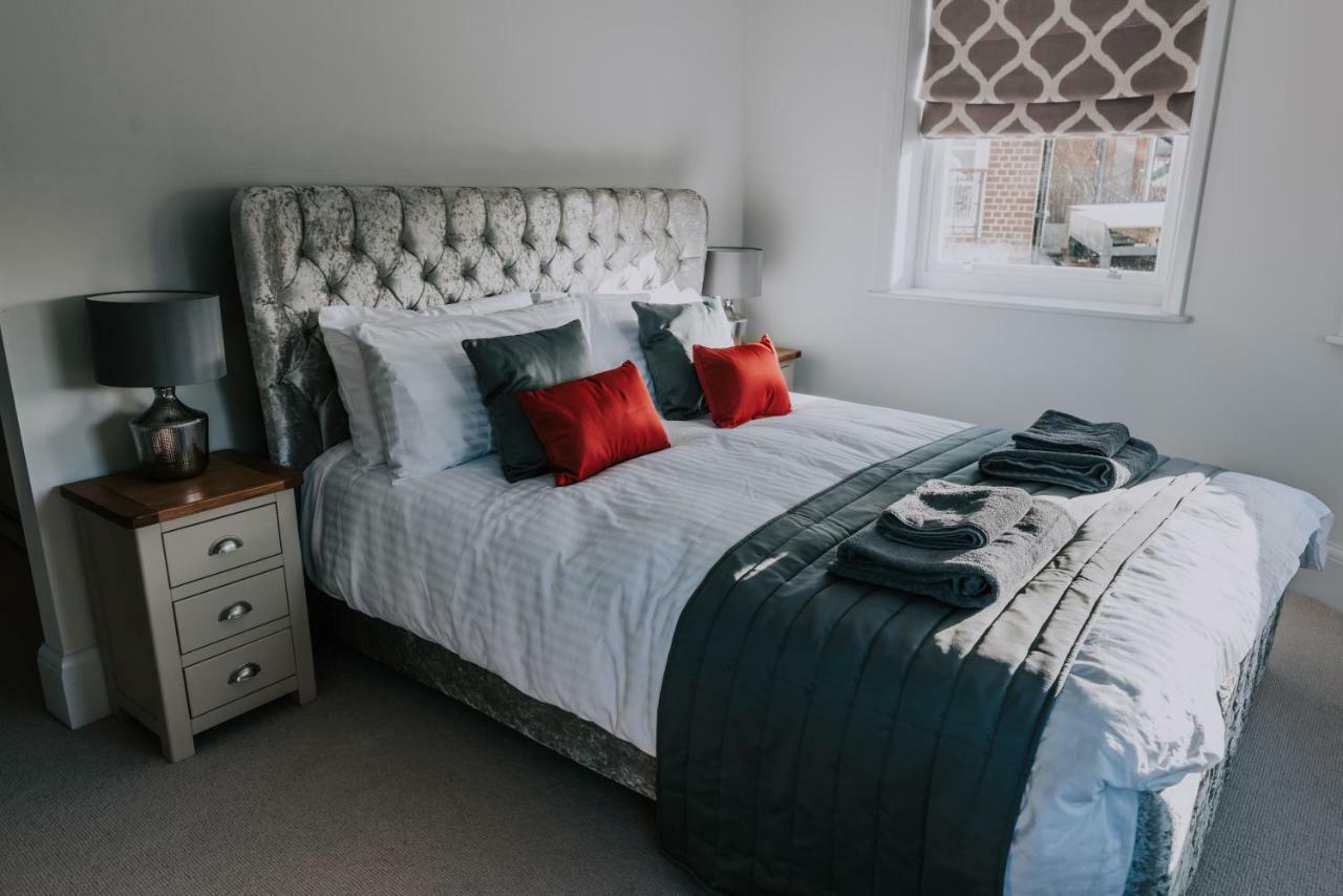 Cavendish House With Secure, Allocated Parking, 2 Mins Walk From Windsor Castle エクステリア 写真