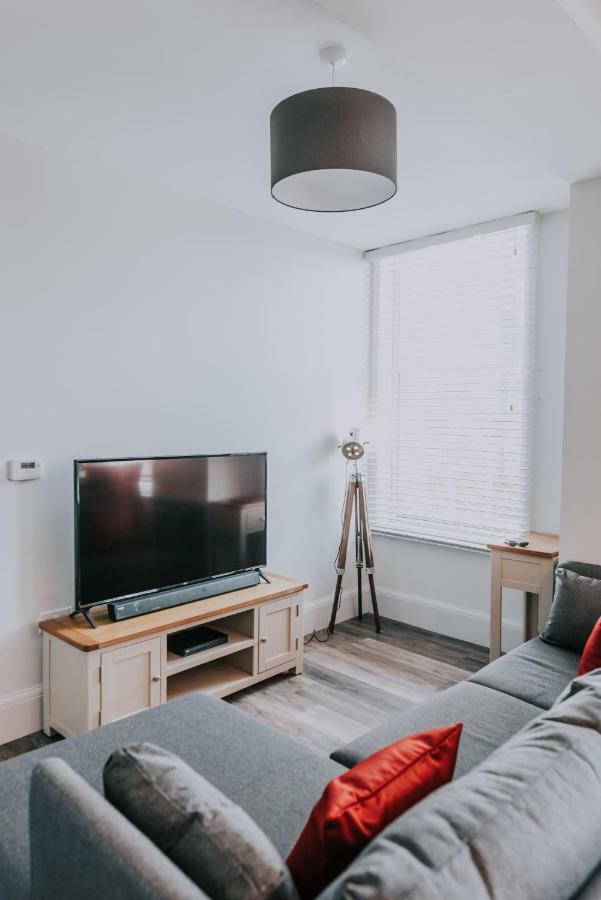 Cavendish House With Secure, Allocated Parking, 2 Mins Walk From Windsor Castle エクステリア 写真