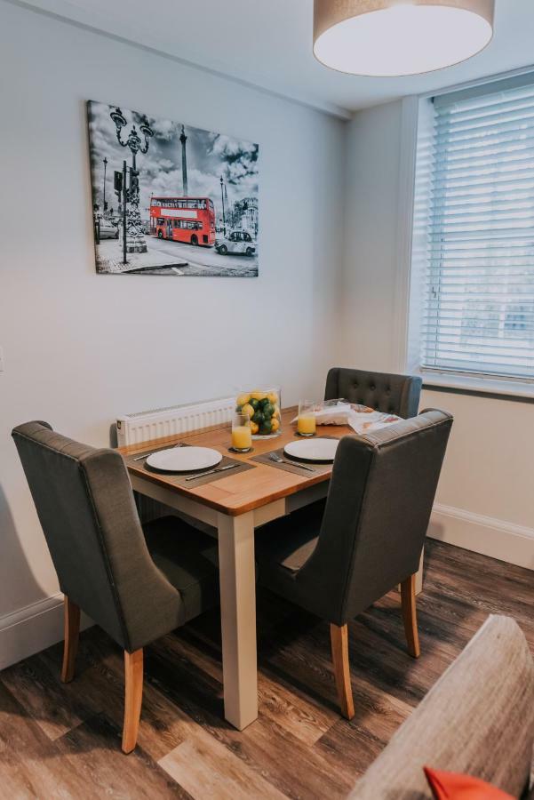 Cavendish House With Secure, Allocated Parking, 2 Mins Walk From Windsor Castle 部屋 写真