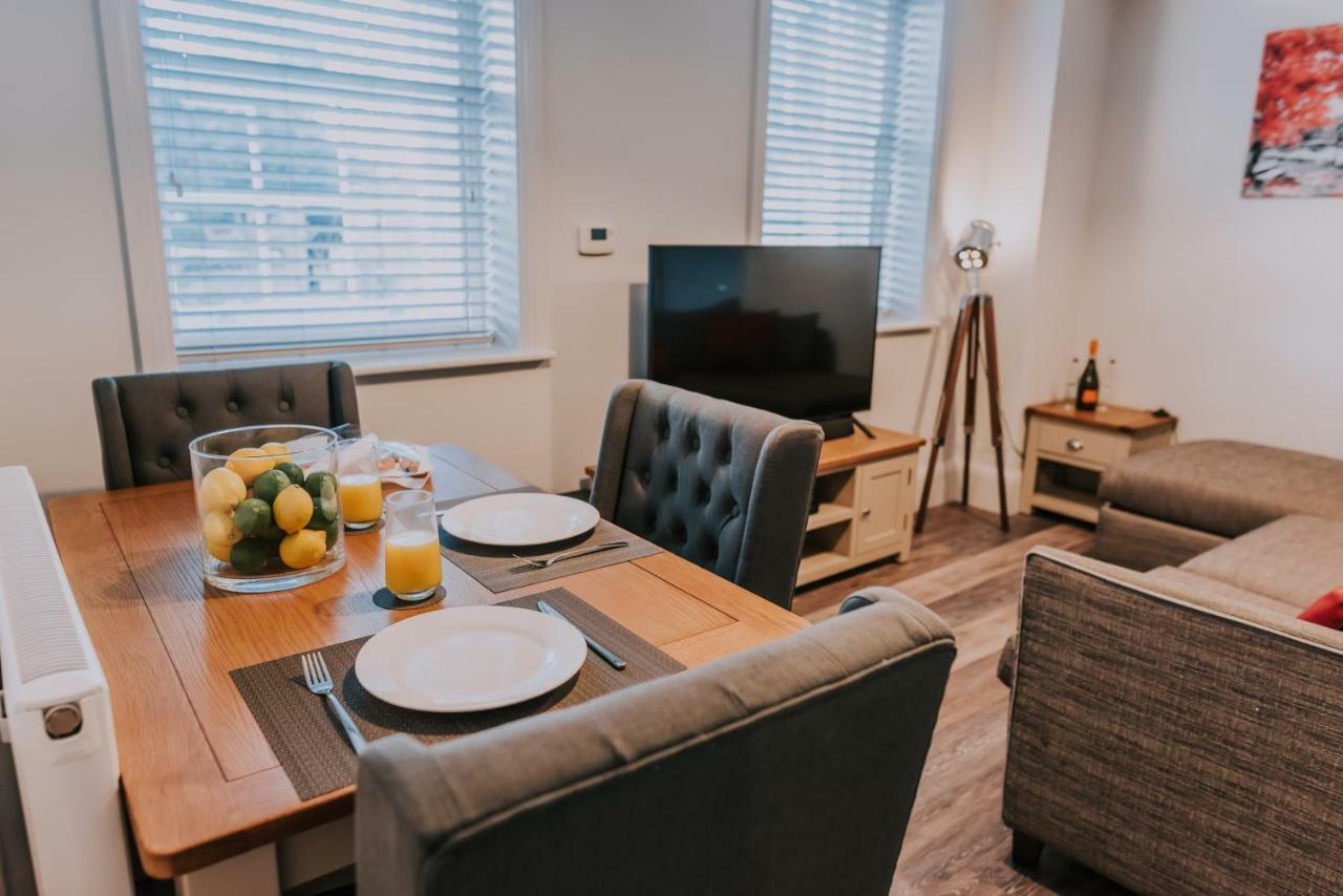 Cavendish House With Secure, Allocated Parking, 2 Mins Walk From Windsor Castle エクステリア 写真