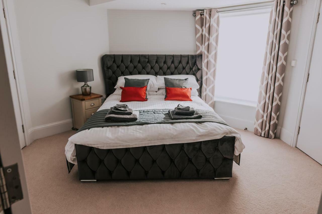 Cavendish House With Secure, Allocated Parking, 2 Mins Walk From Windsor Castle エクステリア 写真